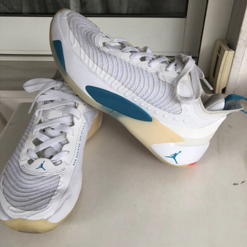 Air Jordan Luka 1 (GS) University Blue sneakers used, size 38