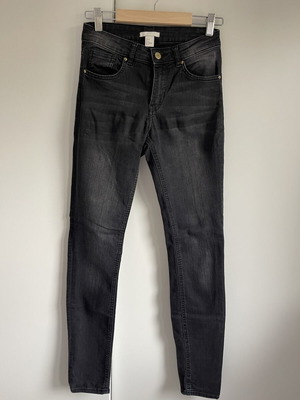 Skinny black H&M jeans like new, size XS