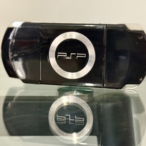 Sony PSP-2000 Slim Piano Black handheld console
