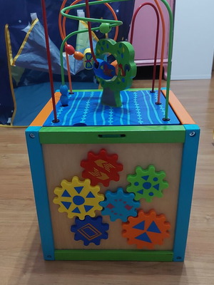 Activity Cube large used, 35cm width