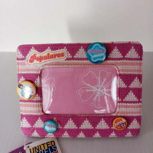 Patty set new with pillow, frame and wallet