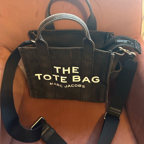 The Tote Bag Marc Jacobs women's bag used, small size, black