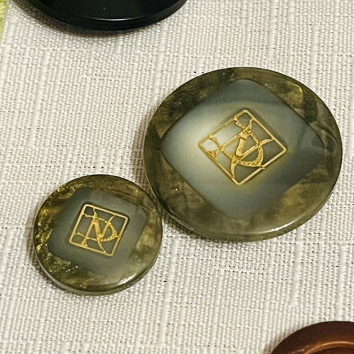 Vintage and antique buttons collection like new with designer pieces
