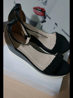 Platform sandals new, black and white, size 41