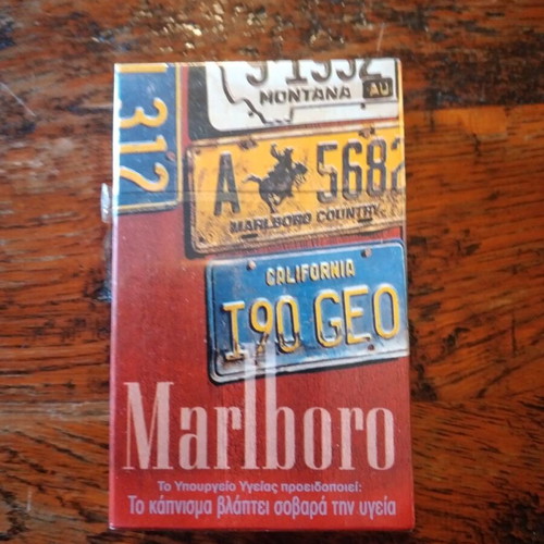 Marlboro collectible pack 1995-2000 like new