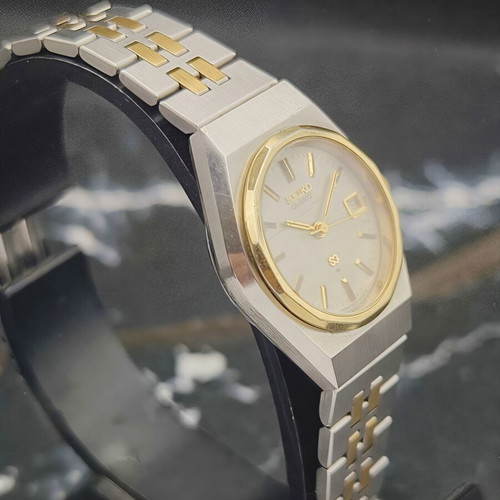 Seiko SQ Vintage Women's Two-Tone Watch Ref. 2625-0160G