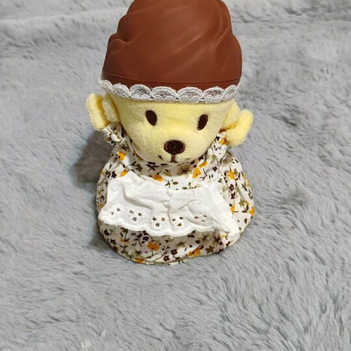 Cupcake figures like new for collectors or children