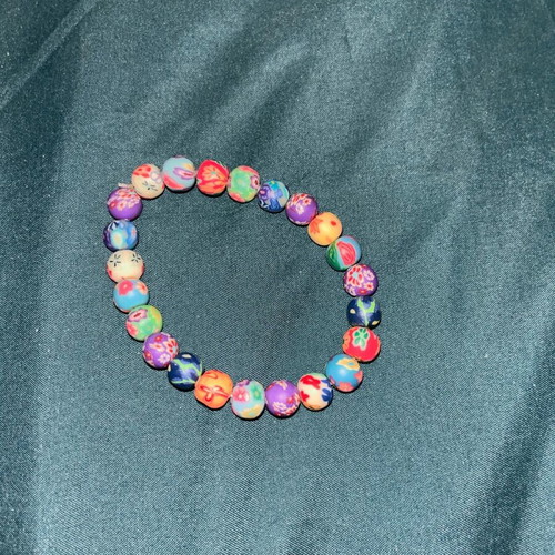 Bracelet handmade with beads new, multicolor