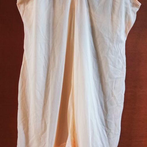 Women's nightgowns unused, pack of two, size small-medium