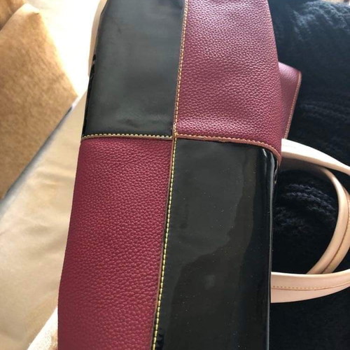 Elizabeth George handbag like new