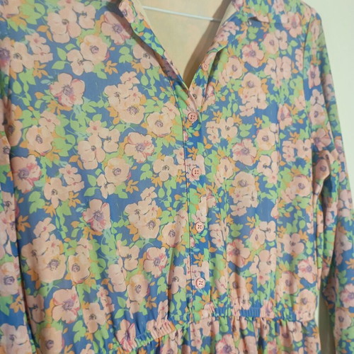 Reserved floral dress new, colorful, with ruffles and elastic waist