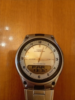 Casio watch like new, men's