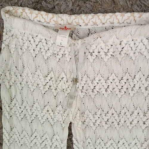 Sugar Free pants like new, lace, size L, white