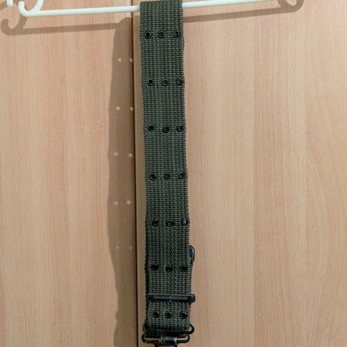 Military belt khaki like new