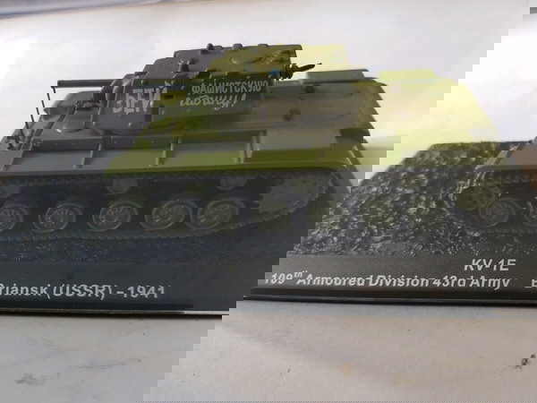 Συλλεκτικό παιχνίδι 1/43