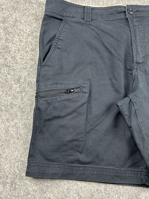 Columbia Men's Chino Shorts Used Size 34 L Black