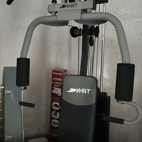 Multitool like new, gym equipment