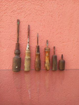 Wooden flat screwdrivers used in excellent condition