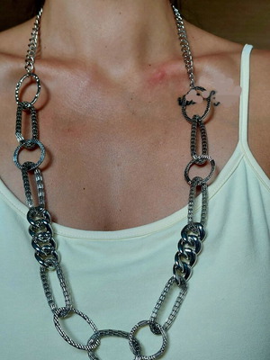 Necklace with silver rings new