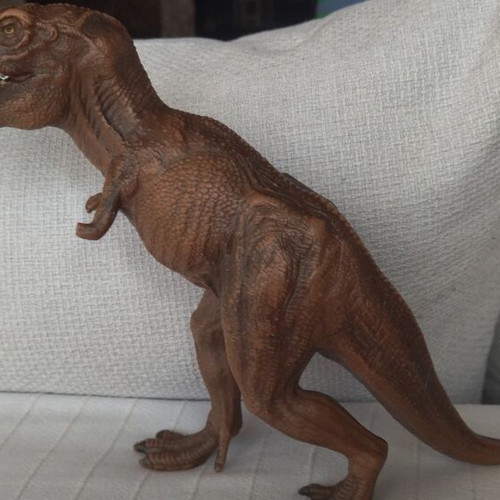 Trex figure used, solid, 31cm, one arm broken