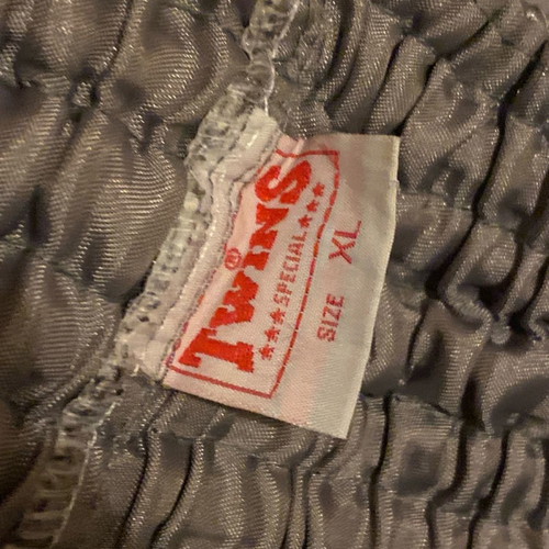 Twins Special Muay Thai and kick box shorts XL new