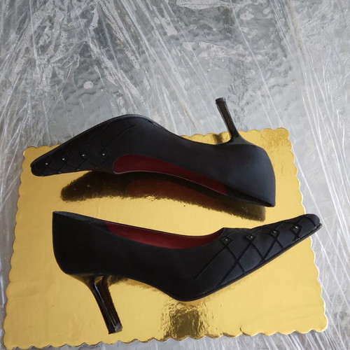 Sante black satin pumps used, size 38