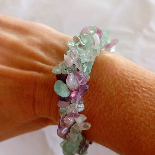 Handmade bracelet with green and purple stones, length 22 cm