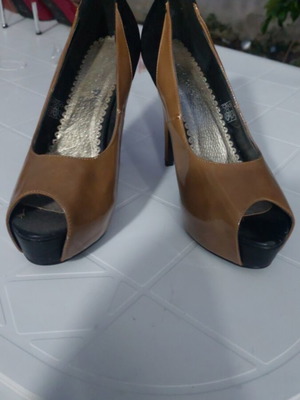 Women's brown peep-toe pumps 12cm heel size 41 like new