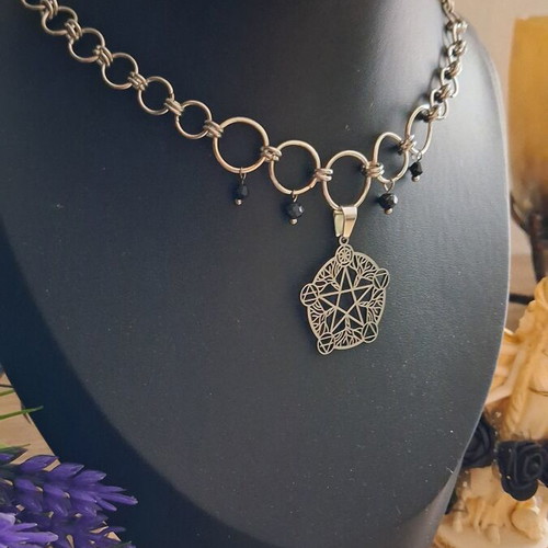 Handmade Stainless Steel Chainmail Choker new with Austrian glass pearls