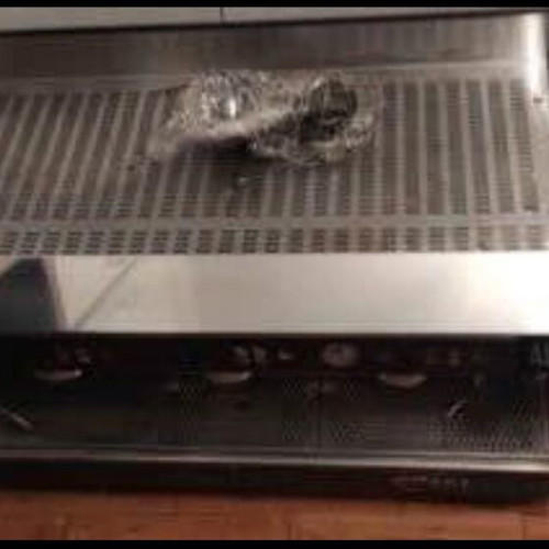 Wega Atlas AVD/3 coffee machine like new with groups in perfect condition