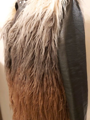 ALE ecological sleeveless fur large in beige-brown gradient shades in excellent condition