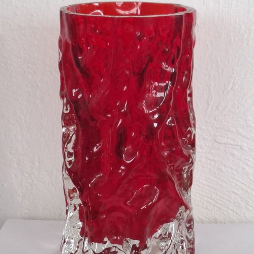 Red lava vase used