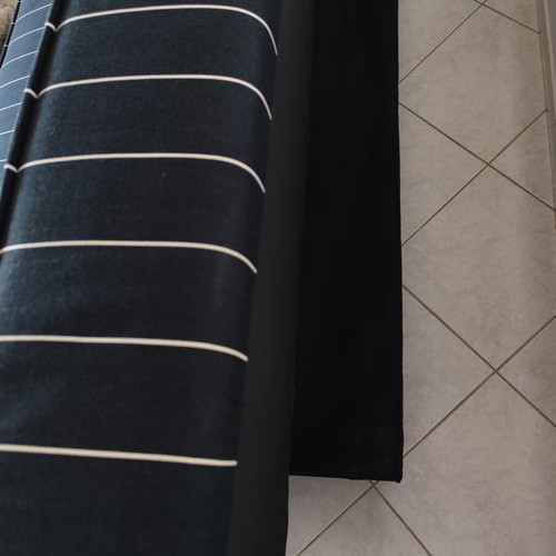 Striped sofa bed like new, 110x190 cm, easy opening, black matte legs