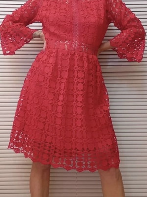 Red dress long-sleeve lace embroidery bell sleeve, lined, regular fit
