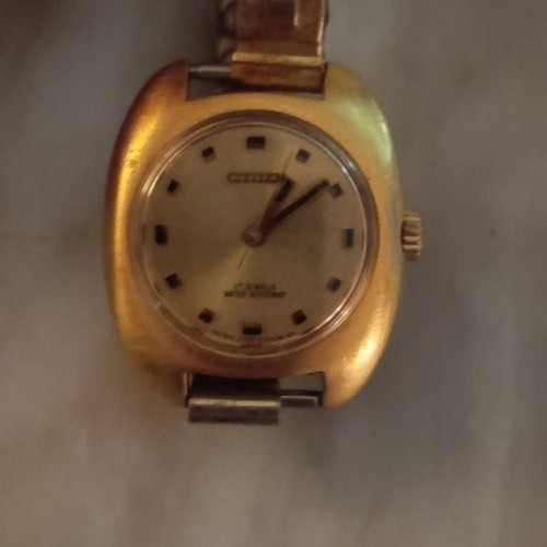 Citizen automatic watch like new, gold, 17 jewel