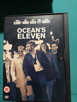 Ocean's Eleven DVD like new