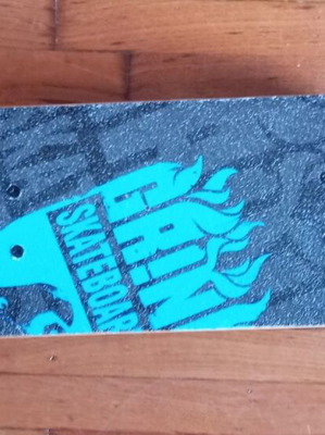 Children's skateboard like new, size 45cm x 15cm