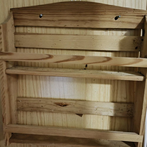 Wooden spice rack used with 7 glass containers