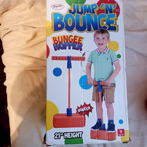 Jump in bounce bungee hopper like new