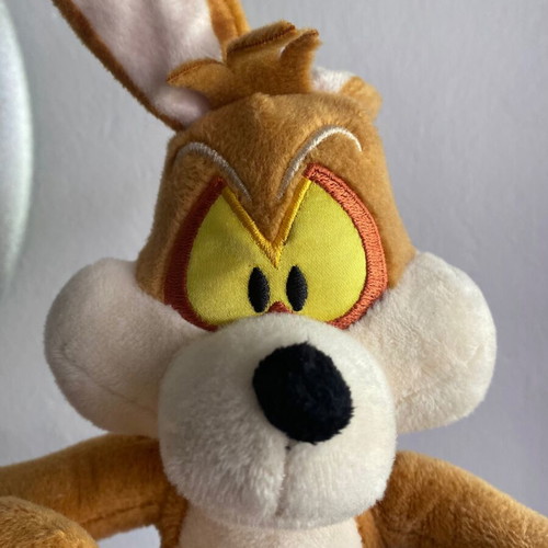 Baby Wile E Coyote plush toy Looney Tunes used