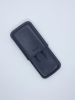 Leather cigar case for 3 cigars, like new, black (Davidoff style)