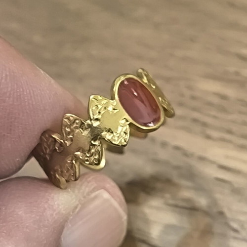 Adjustable women's gold ring with red stone and butterfly design