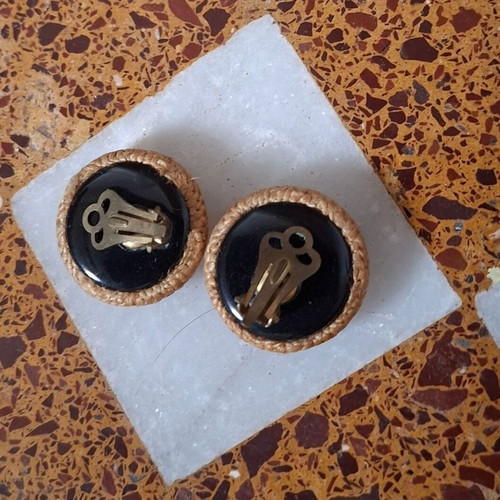 Vintage clip on earrings 80's, like new, brown