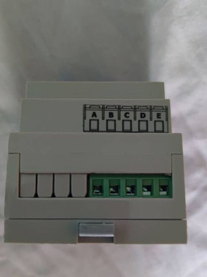 Power relay timer 30A like new