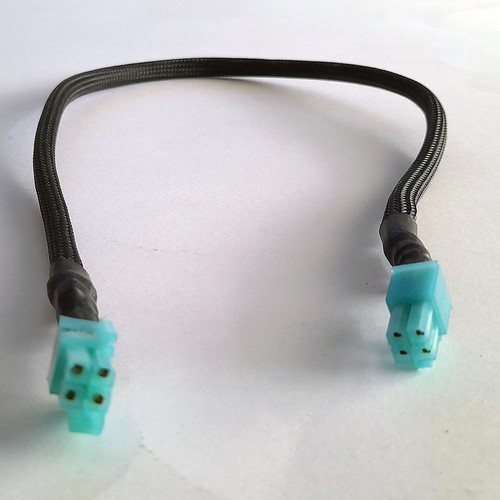 4Pin Male to Male Power Cable used, 0.5 m