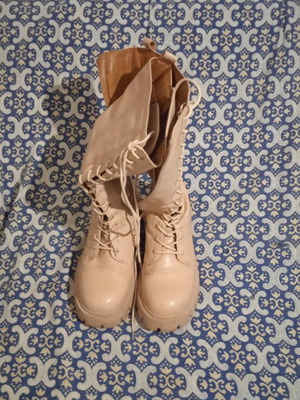 Women's boots size 39 used