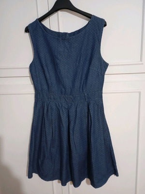 Summer dress blue size L like new