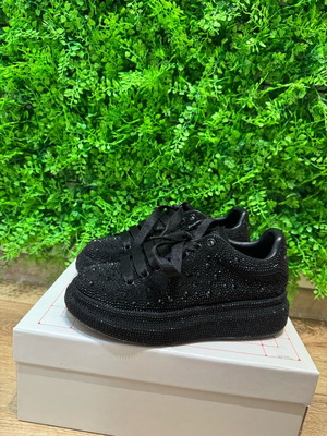 Дамски спортни обувки с камъни като ново, номер 37, черни