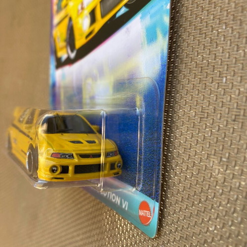 Hot Wheels Mitsubishi Lancer Evolution VI new in box