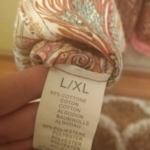 Dress like new, size L/XL, with unique sleeve